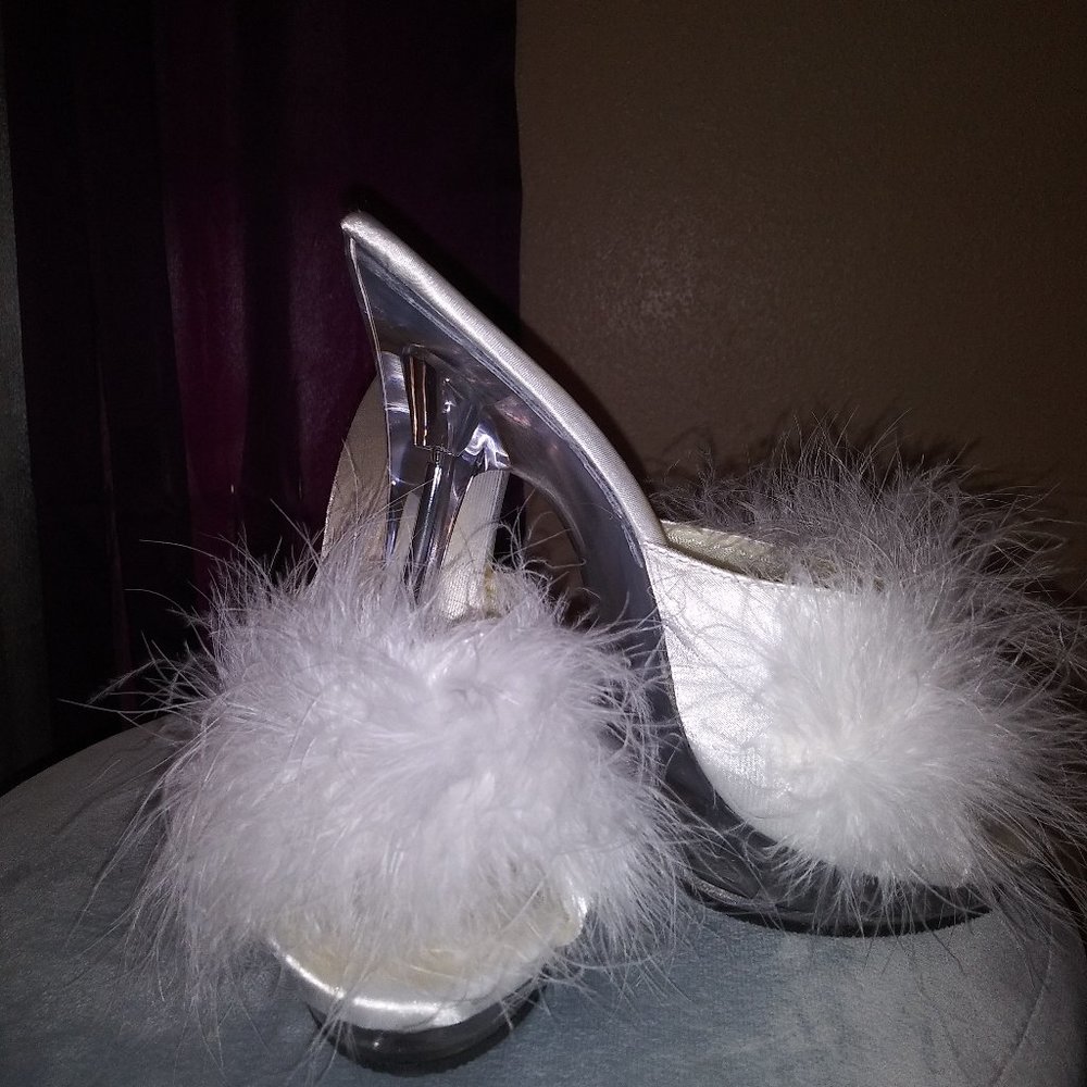 White ostrich feather mule shoes